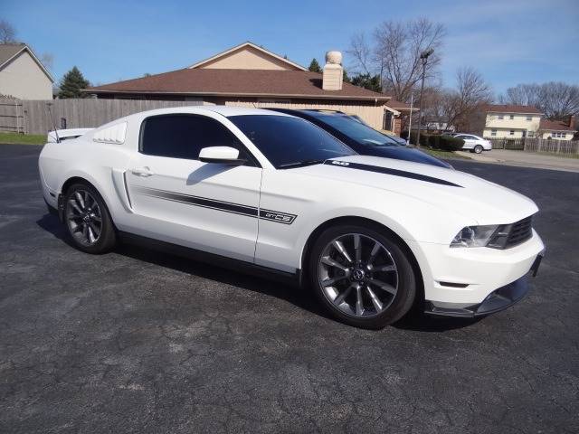 2011 Ford Mustang Gt Premium 2dr Fastback In Pickerington Oh