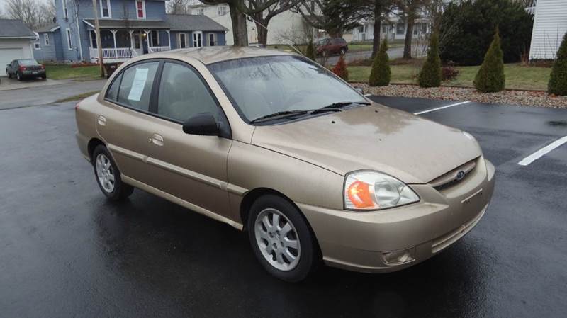 2004 Kia Rio for sale at Time To Buy Auto in Baltimore OH