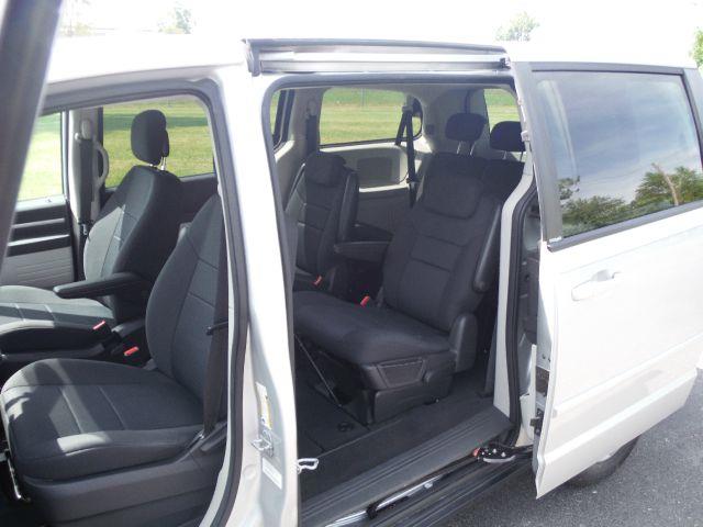 2010 Dodge Grand Caravan SE