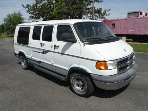 1999 Dodge Ram Van 1500