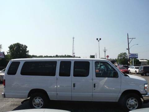 2011 Ford E-Series Wagon