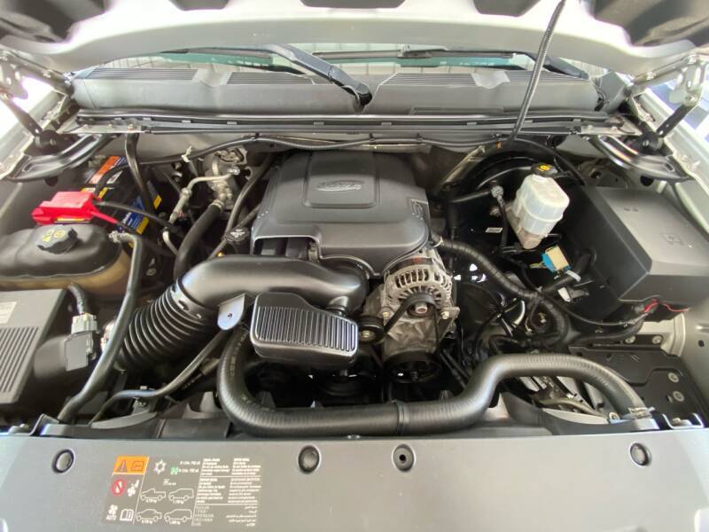 2011 Chevrolet Silverado 1500 4x4 LT 4dr Crew Cab 5.8 ft. SB In