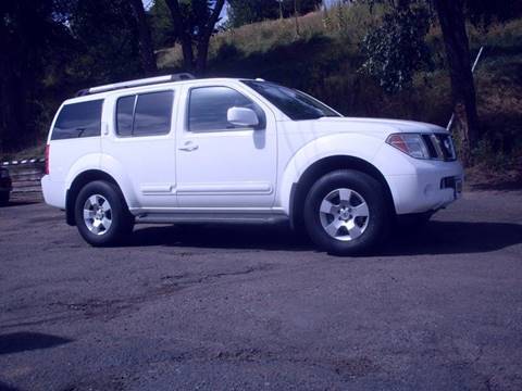 2006 Nissan Pathfinder for sale at Circle Auto Center Inc. in Colorado Springs CO