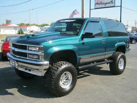 1998 Chevrolet Tahoe for sale at 121 Motorsports in Mount Zion IL