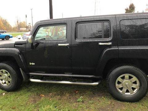 2006 HUMMER H3 for sale at Royal Auto Group in Warren MI