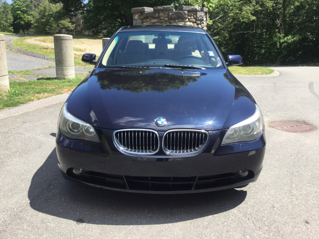 2007 BMW 5 Series for sale at Olsi Auto Sales in Worcester MA