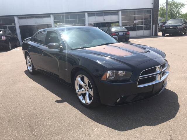 2012 Dodge Charger for sale at Summit Palace Auto in Waterford MI
