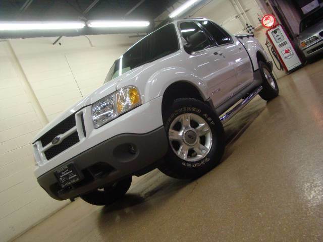 2001 Ford Explorer Sport Trac for sale at Luxury Auto Finder in Batavia IL