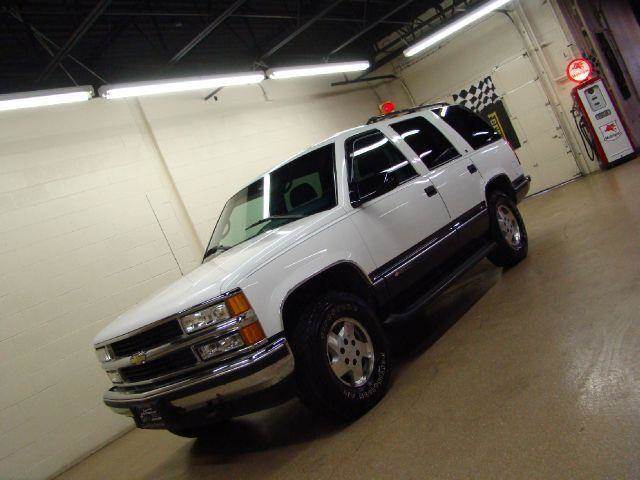 1995 Chevrolet Tahoe for sale at Luxury Auto Finder in Batavia IL