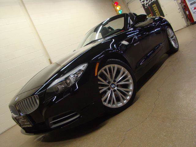 2009 BMW Z4 for sale at Luxury Auto Finder in Batavia IL