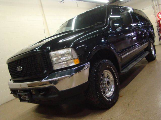 2002 Ford Excursion for sale at Luxury Auto Finder in Batavia IL