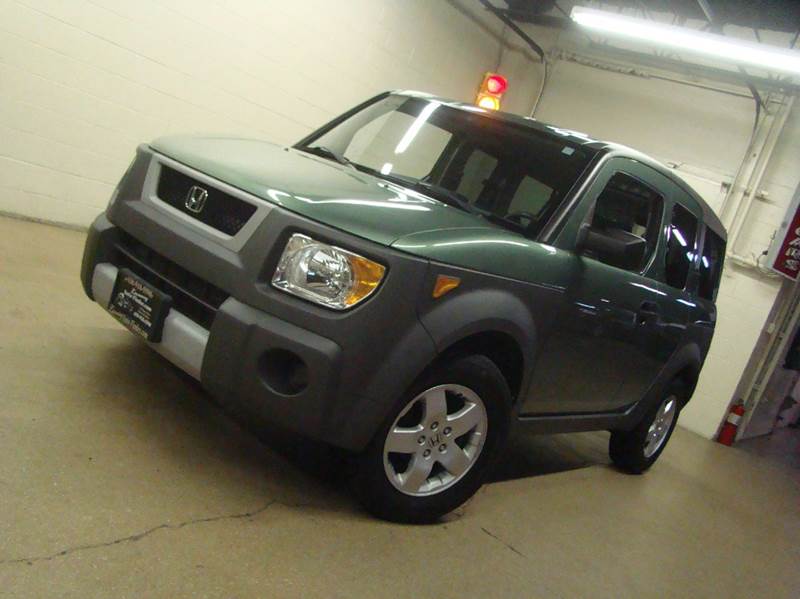 2004 Honda Element for sale at Luxury Auto Finder in Batavia IL