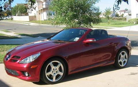 2006 Mercedes-Benz SLK for sale at Luxury Auto Finder in Batavia IL