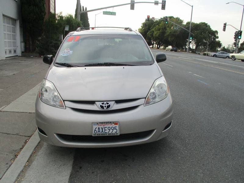 2007 Toyota Sienna for sale at West Auto Sales in Belmont CA