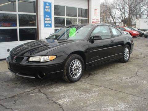 2001 Pontiac Grand Prix for sale at JPH Auto Sales in Eastlake OH