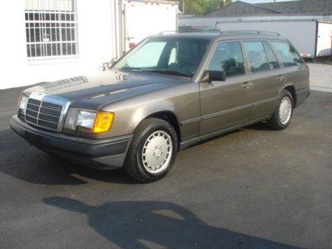 1989 Mercedes-Benz 300-Class for sale at JPH Auto Sales in Eastlake OH