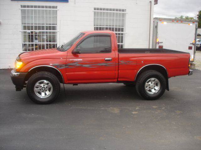 2000 Toyota Tacoma for sale at JPH Auto Sales in Eastlake OH