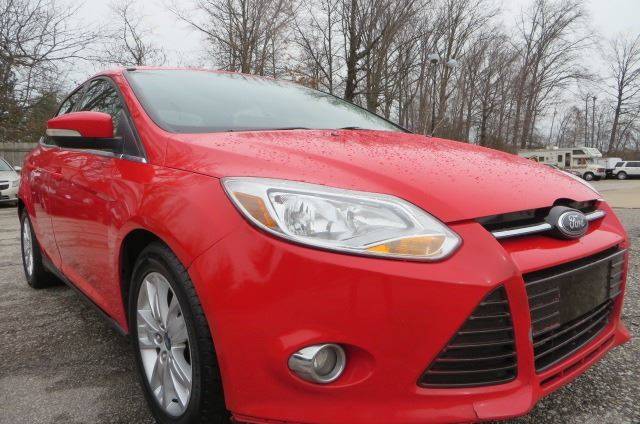 2012 Ford Focus SEL (image 1)