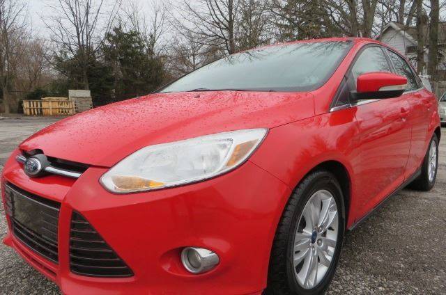 2012 Ford Focus SEL (image 2)
