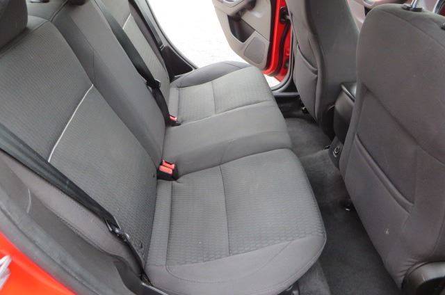 2012 Ford Focus SEL (image 19)