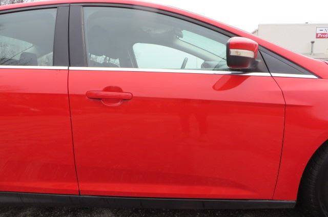 2012 Ford Focus SEL (image 27)