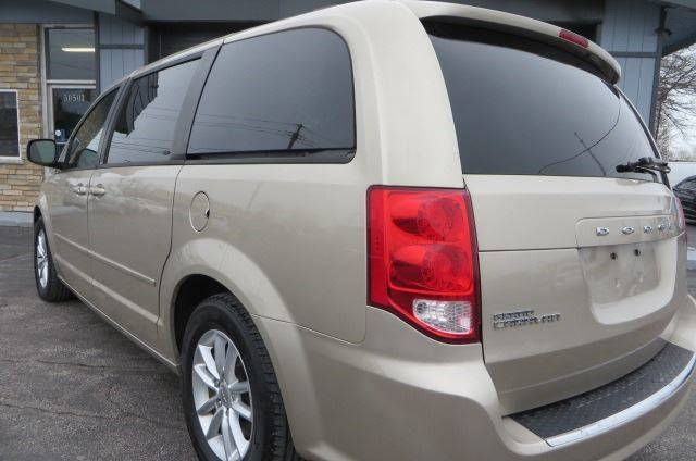2014 Dodge Grand Caravan SXT (image 4)