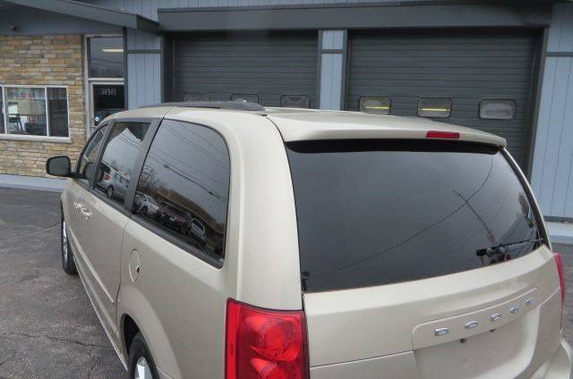 2014 Dodge Grand Caravan SXT (image 30)