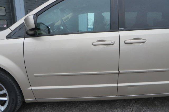 2014 Dodge Grand Caravan SXT (image 34)