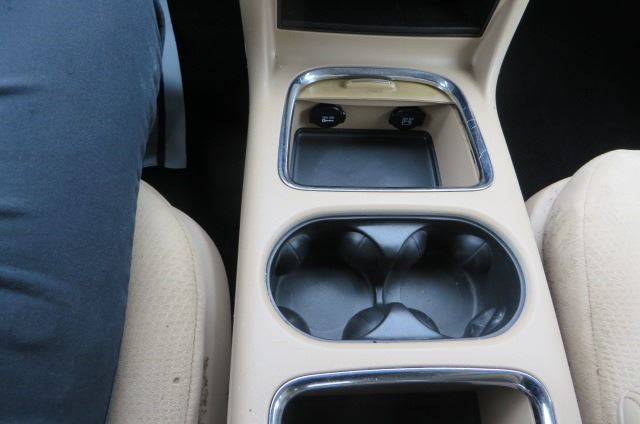 2014 Dodge Grand Caravan SXT (image 39)