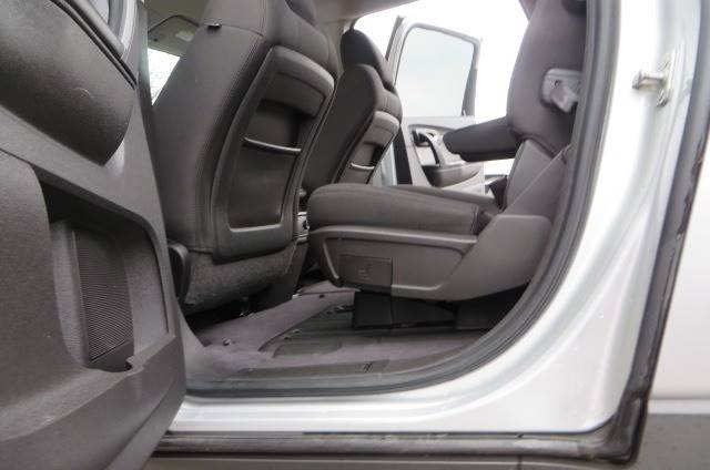 2012 Chevrolet Traverse LT (image 14)