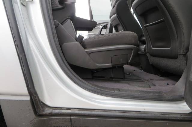 2012 Chevrolet Traverse LT (image 18)