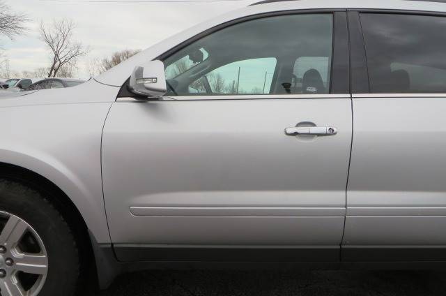 2012 Chevrolet Traverse LT (image 25)