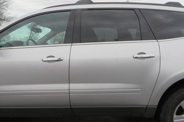 2012 Chevrolet Traverse LT (image 26)