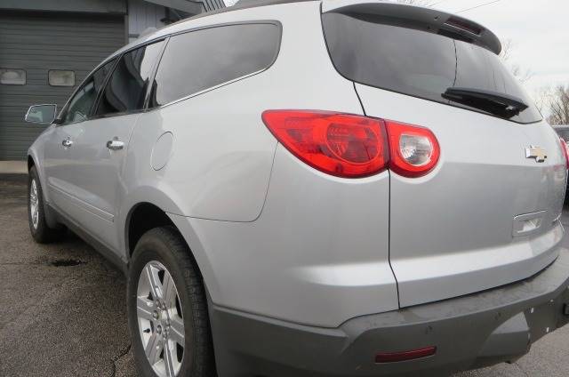2012 Chevrolet Traverse LT (image 28)