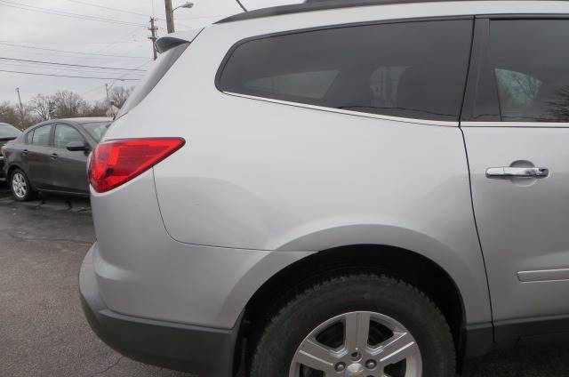 2012 Chevrolet Traverse LT (image 33)
