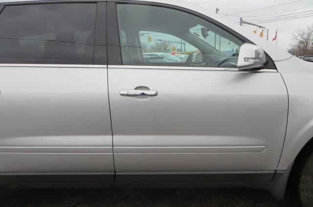 2012 Chevrolet Traverse LT (image 35)