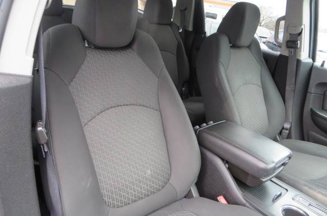 2012 Chevrolet Traverse LT (image 47)