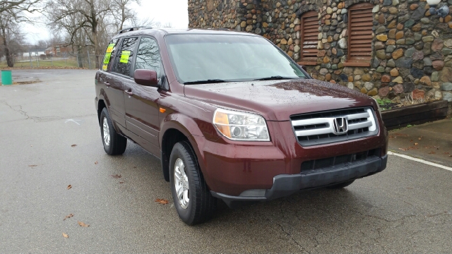 2008 Honda Pilot for sale at Clarks Auto Sales in Connersville IN