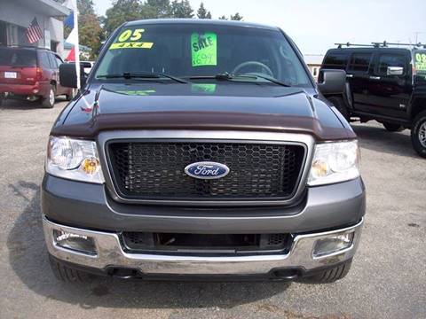 2005 Ford F-150 for sale at Shaw Motor Sales in Kalkaska MI