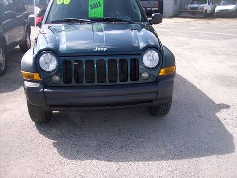 2006 Jeep Liberty for sale at Shaw Motor Sales in Kalkaska MI