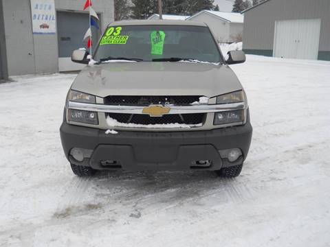 2003 Chevrolet Avalanche for sale at Shaw Motor Sales in Kalkaska MI