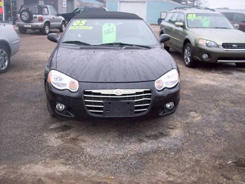 2005 Chrysler Sebring for sale at Shaw Motor Sales in Kalkaska MI