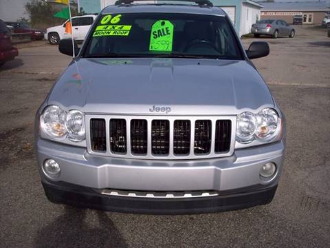 2006 Jeep Grand Cherokee for sale at Shaw Motor Sales in Kalkaska MI
