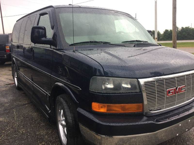 Gmc savana awd