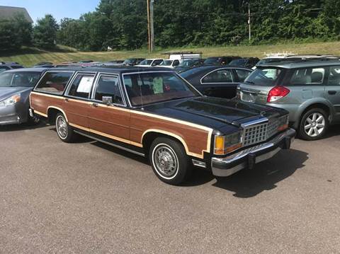 1985 Ford LTD Crown Victoria for sale at Oldie but Goodie Auto Sales in Milton VT