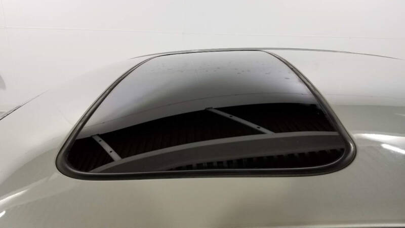 2013 Subaru Legacy 2.5i Limited (image 10)
