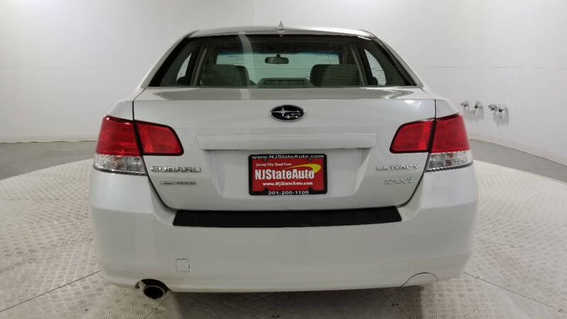 2013 Subaru Legacy 2.5i Limited (image 36)