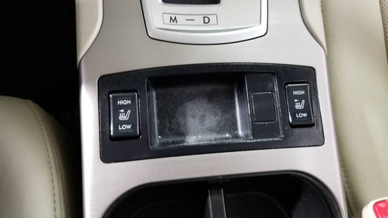 2013 Subaru Legacy 2.5i Limited (image 23)