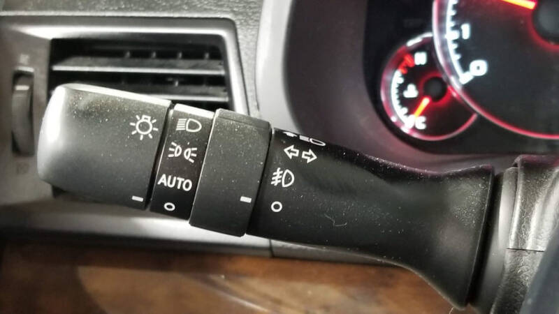2013 Subaru Legacy 2.5i Limited (image 16)