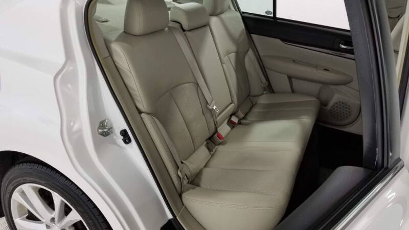 2013 Subaru Legacy 2.5i Limited (image 39)